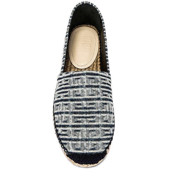 New GIVENCHY ESPADRILLES WITH MONOGRAM 40 $750 - Picture 5 of 13